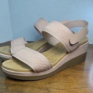 Malu Super Comfort Pink Wedge Sandals w/ Stretchy Woven Straps, US sz 10